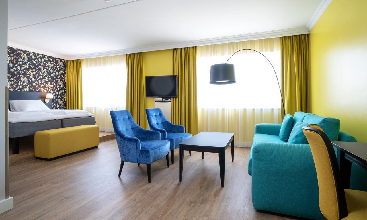 Thon Hotel Triaden Lorenskog Buitenkant foto