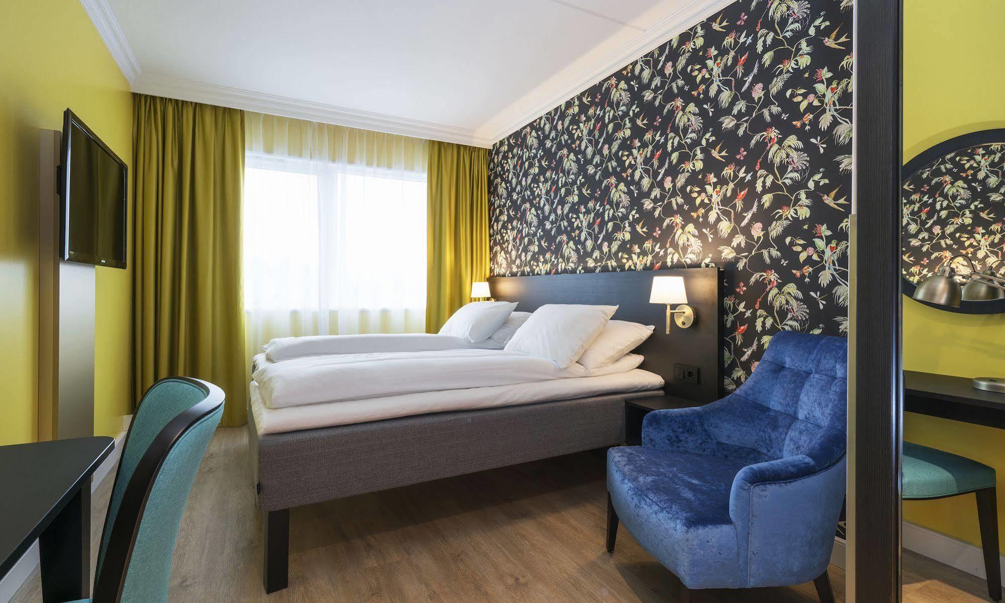 Thon Hotel Triaden Lorenskog Buitenkant foto